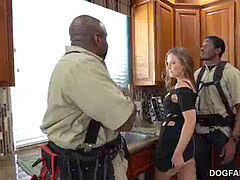 アナル, デカチン, 黒人, 中出し, ダブル開発, 三人