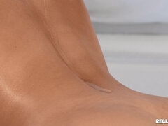 Rumpa, Avsugning, Fötter, Handjobb, Mellanrasig, Latina, Slick, Fitta