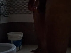 18 ans, 69, Salle de bains, Hd, Hôtel, Masturbation, Public, Toilettes