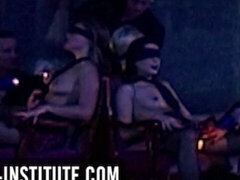 Duże cycki, Brunetka, Podwójna penetracja, Sex grupowy, Grupa, Obciąganie, Hardcore, Nastolatki