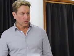 Stor kuk, Stora tuttar, Avsugning, Hanrej, Långt ner i halsen, Doggystyle, Hardcore, Hd