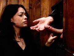 18, Veľký zadok, Veľké péro, Kuřba, Brunetka, Prirodzené prsia, Teenka, Kozičky