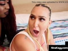 Grosser arsch, Riesig, Latex, Lesbisch, Serbisch, Hintern versohlen, Strapon, Titten