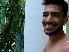 Mamada, Morena, Peludo, Mexicano, Al aire libre, Pov, Nalgadas, Trio