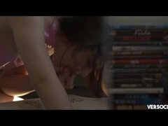 Kukk suging, Brunette, Sperm skott, Fingring, Runke, Kyssing, Slikking, Fitte