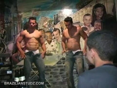 Kuřba, Stříkání spermatu, Péro, Skupina