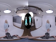 Grande cazzo, Bionda, Pompino, Sborrata, Da dietro, Punto di vista pov, Realtà, Tette