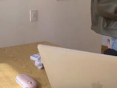 Mi Secretaria Menea Su Culo Y Me Deja Agarrarle Las Nalgas