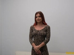 Sperma, Styl na pieska, Europejski, Palcówka, Masturbacja, Biuro, Pirsing, Tatuaż