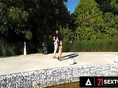 Anal, Pik sutte, Hundestilling, Gaping, Onani, Lille kvinde, Ridning, Skrige