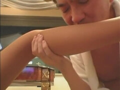 Mellow Japanese gal acting in amazing facial performance