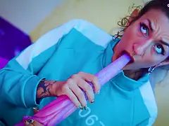 In den arsch, Blasen, Spermaladung, Dildo, Aufs gesicht abspritzen, Hd, Piercing, Tätowierung