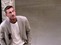 Velik kurac, Velike joške, Notranji izliv, Fisting, Hardcore, Lizanje, V javnosti, Joške