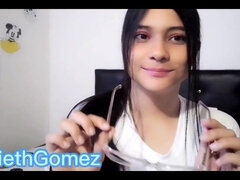 18, Kotitekoinen, Latinankieli, Soolo, Teini