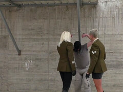 Любители, Женское доминирование, Фетиш, Немки, Латекс, Властные, Порка, Страпон