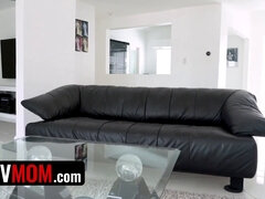 Velký zadek, Velké kozy, Kuřba, Oblečené, Puma, Stříkání spermatu, Hardcore, Kozičky