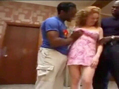 Μαλλιαρός, Μαμά, Μουνί, Κοκκινομάλα