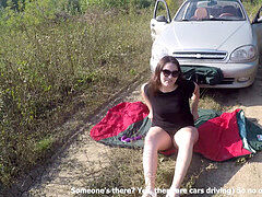 Prstovanie, Okuliare, Masturbácia, Vyzlečené, Na verejnosti, Upínateľné dildá, Teenka, Hračky