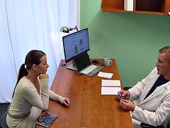 Hot Euro patient rimming and fucking doctor