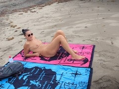 Amatör, Strand, Par, Blottande, Handjobb, Onani, Offentlig