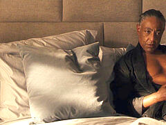 Celebrantka, Nagość