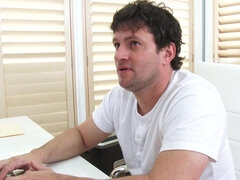 Anális szex, Monumentális dákó, Gesztenyebarna, Ondó fröcskölés, Kőkemény, Hd, Nyalás, Természetes mellek