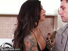 Pompino, Cougar, Sega, Mamma, Tatuaggi