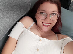 18 χρονον, Βρωμόλογα, Γυναικεία επιβολή, Φυσικά βυζιά, Πρώτου προσώπου, Έφηβος, Η σύζυγος