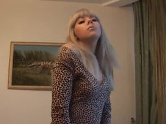 18, Blondi, Itsetyydytys, Soolo, Teini