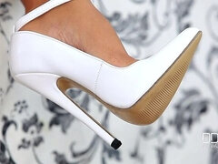 Υπνοδωμάτιο, Τσέχα, Τακούνια, Οργασμός, Μουνί, Σατέν, Μόνος, Δονητής