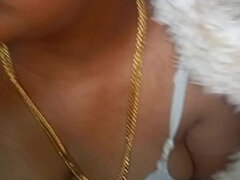 Tamil House Wife Hot Romantic Sex in Bedroom