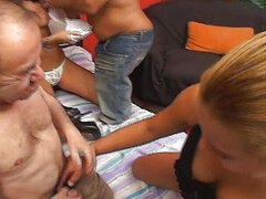 18 let, Americké, Kuřba, Na obličej, Latinské, Trpaslíci, Milf žcbp, Teenka