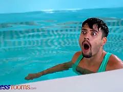 Velké kozy, Kuřba, Brunetka, Hd, Orgasmus, Na veřejnosti, Ruské, Ječení