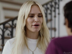 Rubia, Atragantadas, Besar, Lamidas, Tetas naturales, Coño, Afeitado, Nalgadas