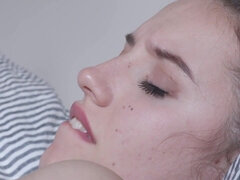 Amatéři, Zadek, Velký zadek, Velké kozy, Brunetka, Vlasaté, Lesbické, Pička