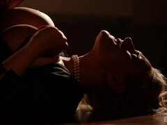 Blond, Sperma shot, Sperma in gezicht, Ondergoed, Doordringend