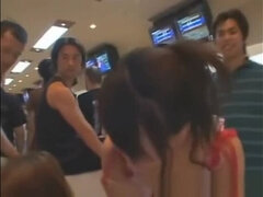 Asiater, Kukk suging, Gruppe, Runke, Japaner, Milf, Tenåring, Trekant