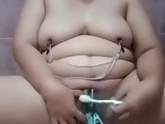 Leie, Wohlbeleibte schöne frauen, Sadomasochismus, Indonesisch, Masturbation, Milf, Öffentlich, Dusche