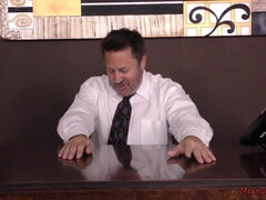 Isot tissit, Nais alistaja, Fetissi, Nöyryytys, Äiti, Luonnolliset tissit, Toimisto, Tissit