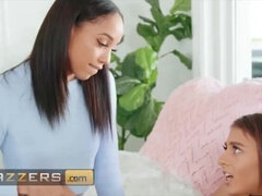 Cul, Lécher le cul, Sucer une bite, Brunette brune, Doigter, Masturbation, Chatte, Nénés