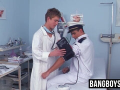 Grosser schwanz, Blasen, Besamung, Schwanz, Schwul, Hardcore, Masturbation, Uniform