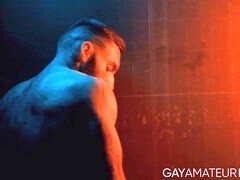 Ερασιτέχνης, Πίπα, Ομοφυλόφιλος, Κωλοτρυπίδα, Μαλλιαρός, Πρώτου προσώπου