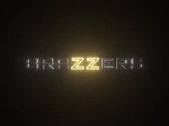 Duży kutas, Duże cycki, Obciąganie, Wytrysk, Obciąganie, Hd