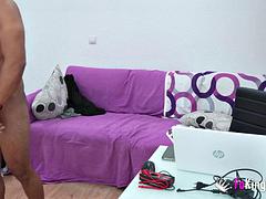 Amatőr, Kisbaba, Szőke, Cumizás, Érett koros, Érett feleség, Elcsábított, Spanyol