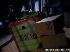 Brazzers - Teens Like It Big - Piper Perri and Jessy Jones - Jillin In The Box