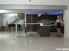 Store bryster, Blondine, Pik sutte, Lækker, Fanget, Hårdt, Ridning