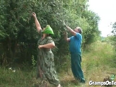 18 летние, Семяизвержение, Фетиш, Дедушка, Секс без цензуры, На природе, Тощие, Табу