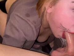 Pik sutte, Dominerende, Brækfornemmelse, Slikning, Tisse, Hård sex, Slave, Våd