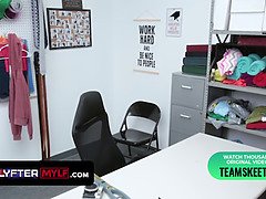 Stor stjärt, Stora tuttar, Fångad, Cougar, Doggystyle, Milf, Uniform