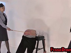 Amatoriale, Bondage sadomaso, Bondage, Cfnm, Mamma che vorrei scoparmi, Pantaloncini sintetici, Terzetto, Uniforme